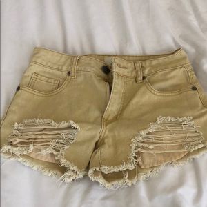Faded yellow Cotton On 91 “Mid Saturday” shorts